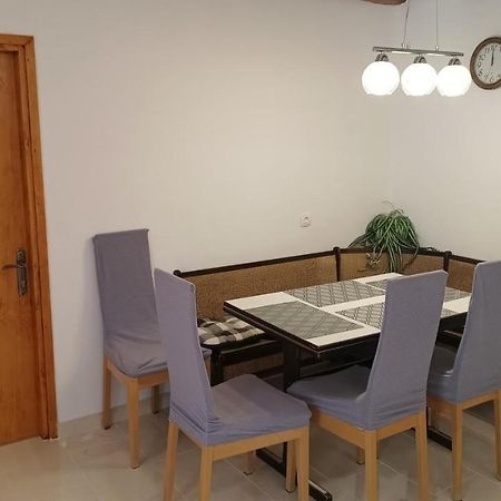 Apartment Dinka Kornić 외부 사진